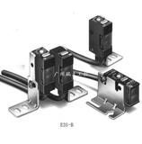 E3S-B型光电传感器